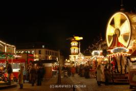 Weihnachtsmarkt__Aschaffenburg__1_.JPG